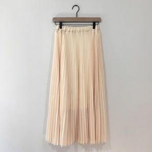 Accordian Fold Pleated Blush Pink Tulle Skirt